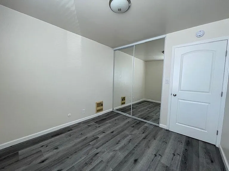 Newly remodeled 2 Bedroom 1 Bath, in the Gourmet Ghetto Area. — Photo 7