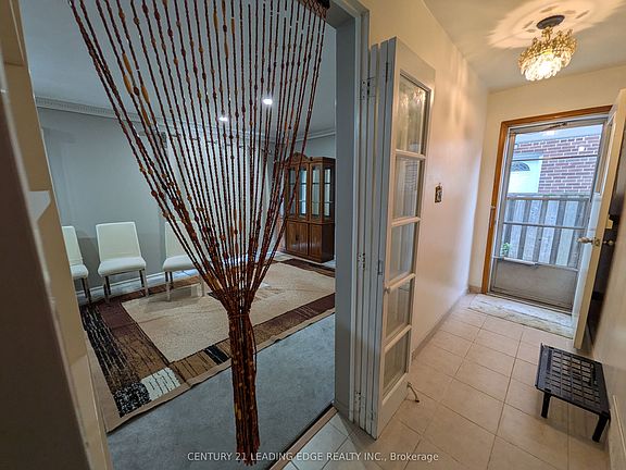 3rd image of 58 Bedle Ave #2