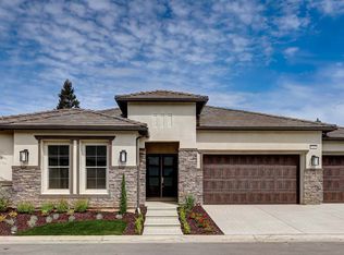 1754 N Park Ave, Clovis, CA
