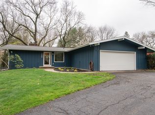 5135 Foxcroft Dr, Kalamazoo, MI 49009