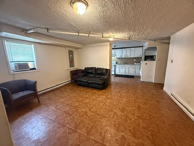 822 Holt Ave — Photo 31