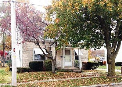 1st image of 157 Sharon Ave