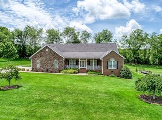 23064 Kestrel Dr, Bristol, VA 24202