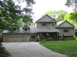 9444 Old Concord Blvd, Inver Grove Heights, MN 55076