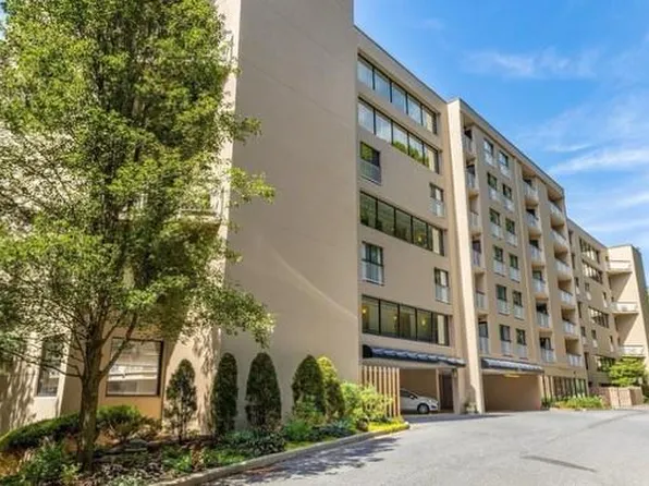 1704 N Park Dr #A315, Wilmington, DE 19806