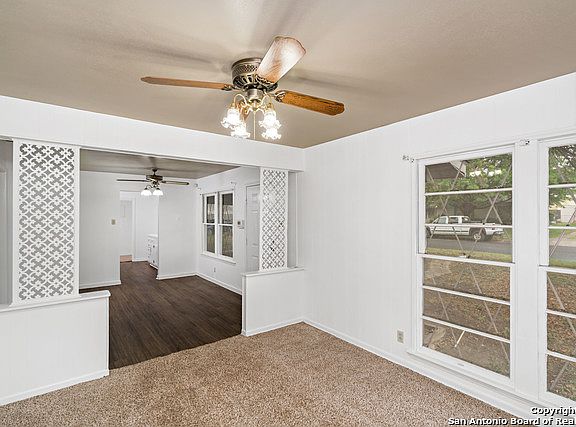 5th image of 266 Coral Ave