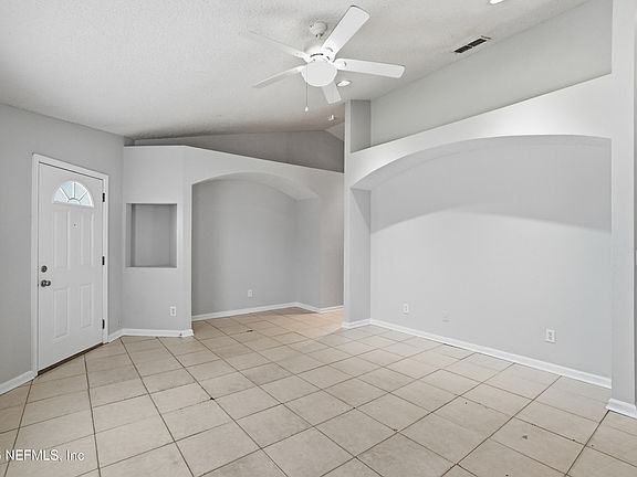 5th image of 229 ORANGEDALE Avenue