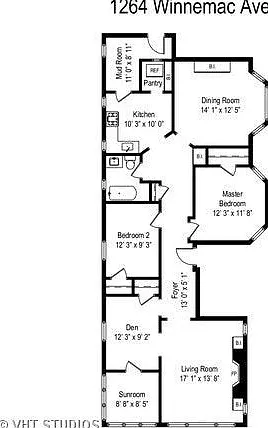 Den is 3rd bedroom has closet