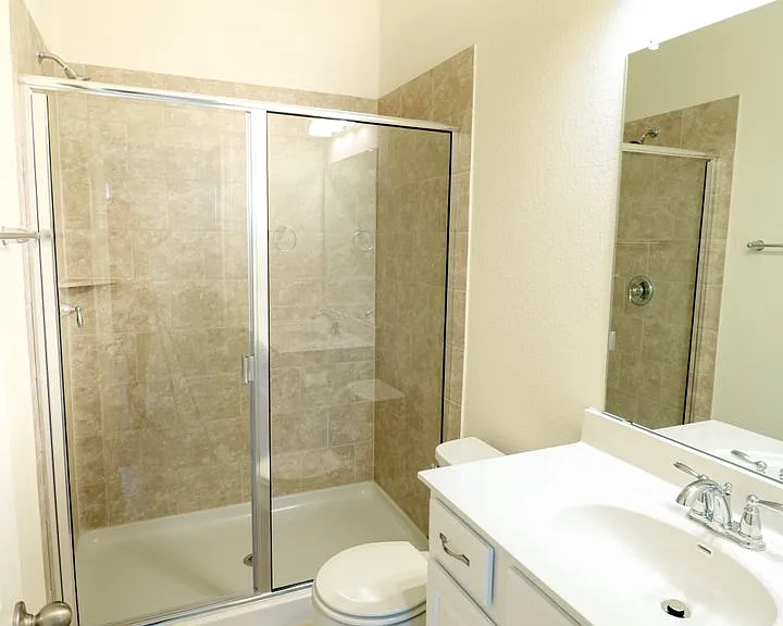 6416 Routenburn St — Photo 13