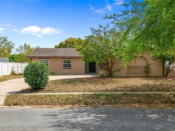 31 Winding Ridge Rd, Casselberry, FL 32707