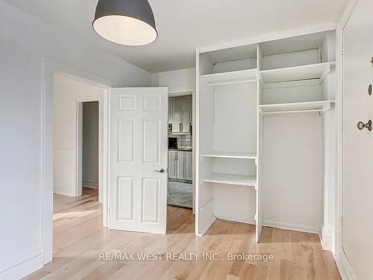 299 Pacific Ave #4 — Photo 9