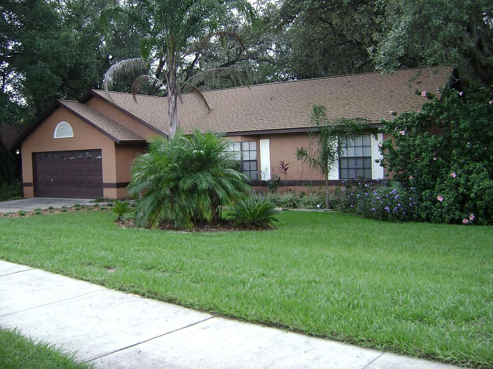 close to everything !!