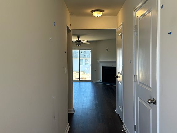 5th image of 5043 Sunny Creek Dr