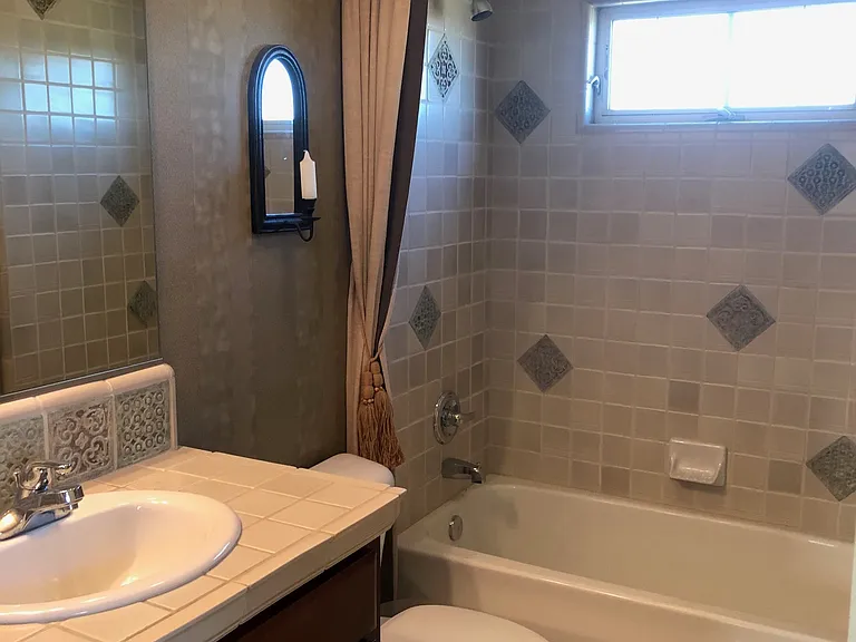 2667 Saint Helena Ct #5 — Photo 6