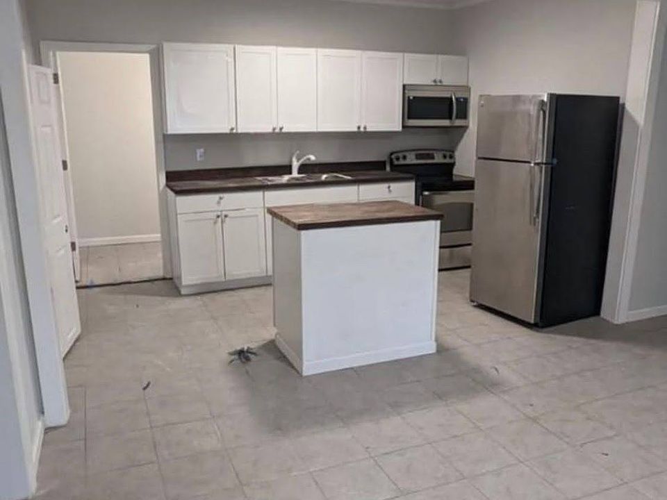 2nd image of 350 Juless St