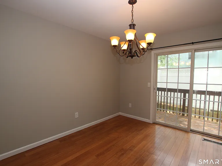 22 Main St #5-32 — Photo 3