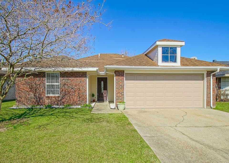 1st image of 2616 Highland Meadows Dr