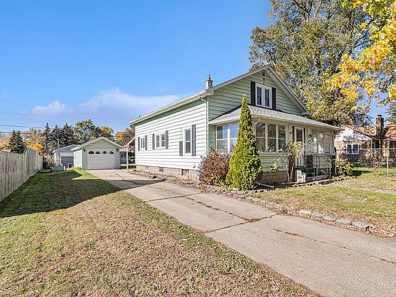 2nd image of 83 N La Vista Blvd