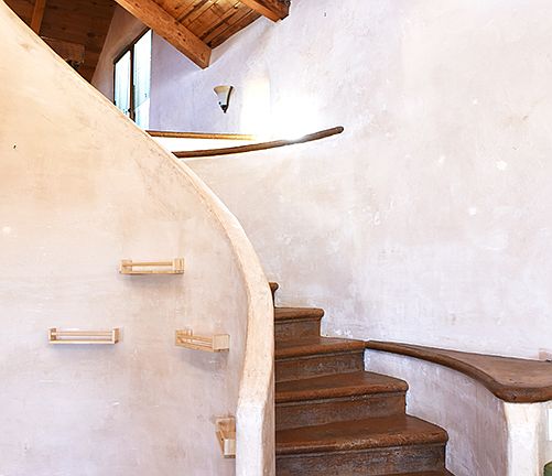 Curved Stairs to Loft