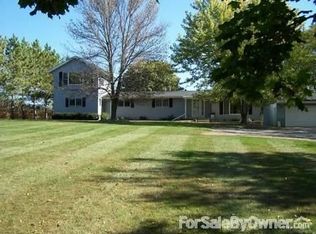 N7102 Faville Rd, Lake Mills, WI 53551