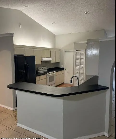 4030 Sheridan Ave — Photo 4
