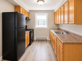 312 Littleton Ave #3A, Newark, NJ 07103