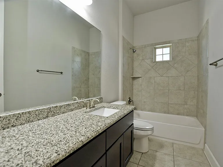 3009 Media Dr — Photo 22