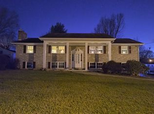 208 Upland Dr, Kingsport, TN 37663