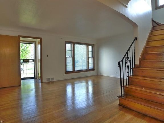 2nd image of 4177 Bexley Blvd