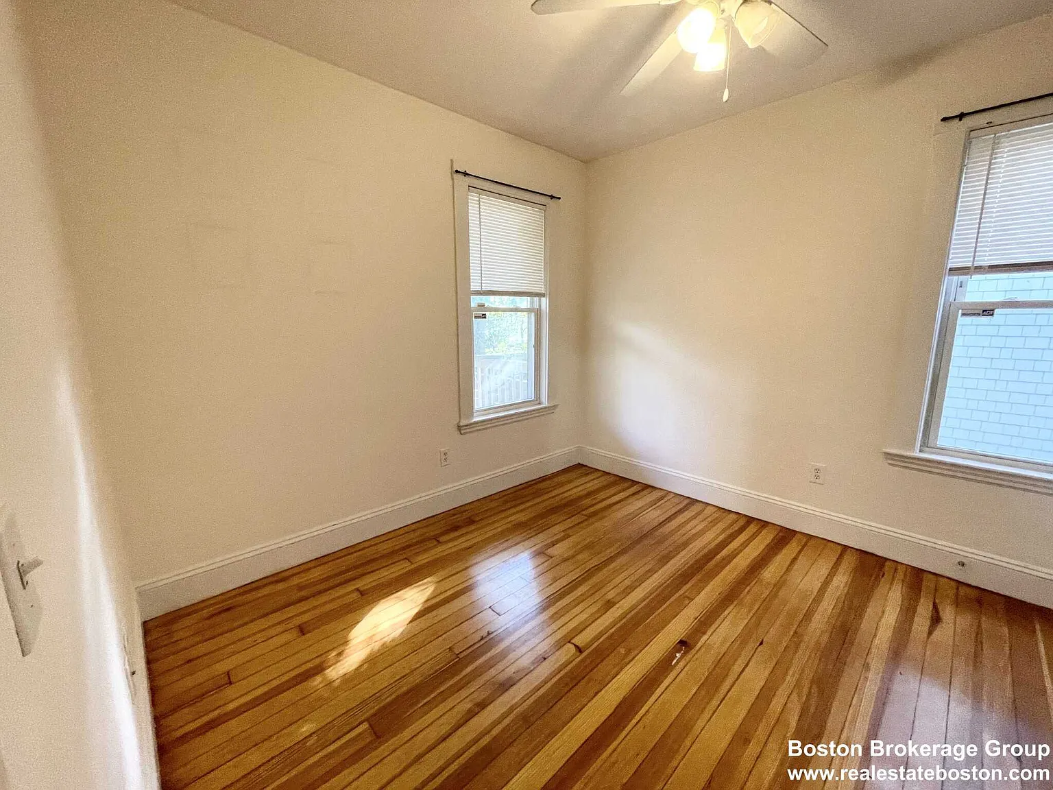 4 bed, $4,800 — Photo 4