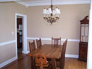 3rd image of 2512 Bedford Ct