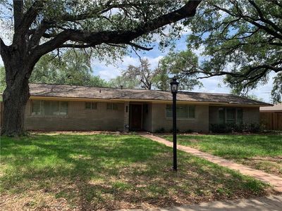 1304 Washington Dr, Alice, TX, 78332