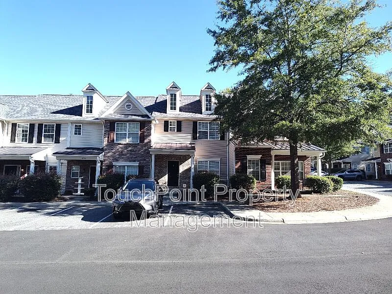 2 bed, 2.5 bath, 1167 sqft, $1,500 — Photo 2