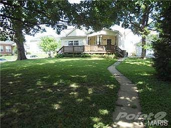 4th image of 3773 Robert Ave