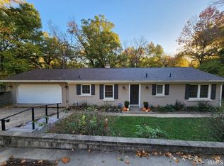 1601 Mount Auburn Rd, Evansville, IN 47720
