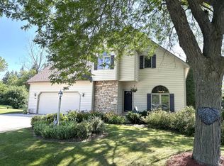 5200 Silver Fox Run, Sheboygan, WI 53083