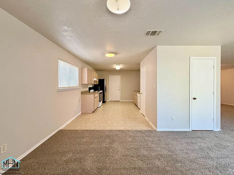 8326 Steep Valley — Photo 10