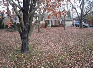 5716 S Fair Oak Rd, Springfield, MO 65810