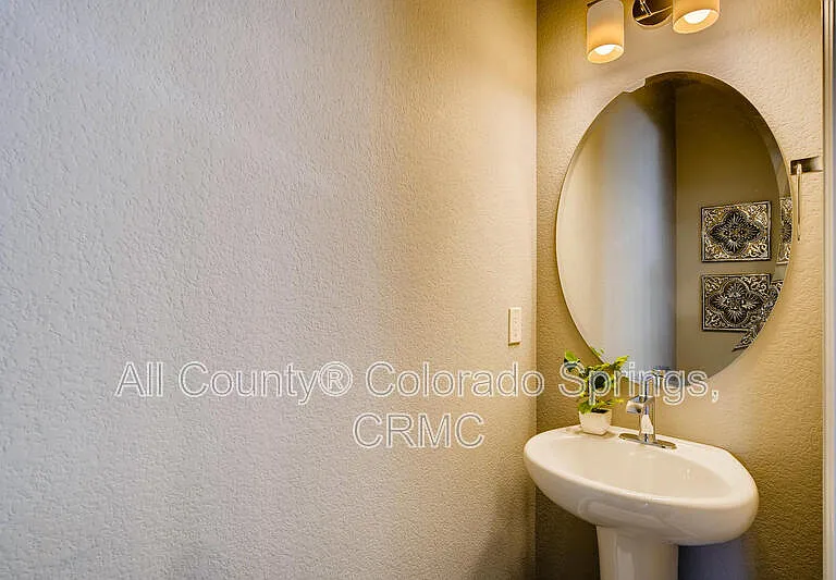 50 Cheyenne Blvd — Photo 11