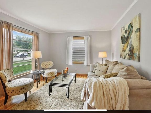 3rd image of 6108 Thomas Ave S