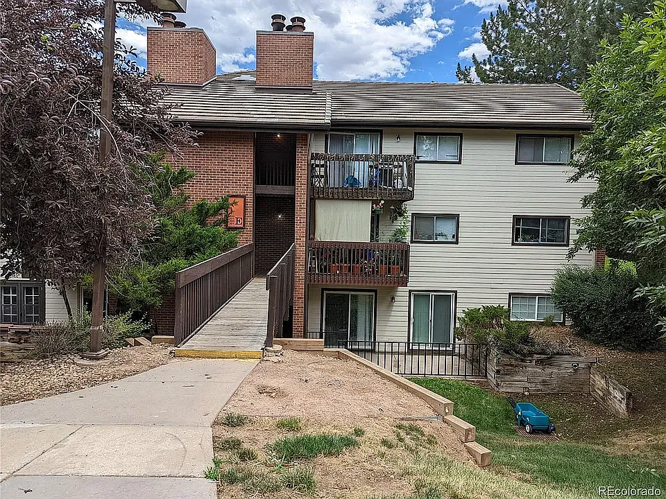 14704 E 2nd Ave #101E