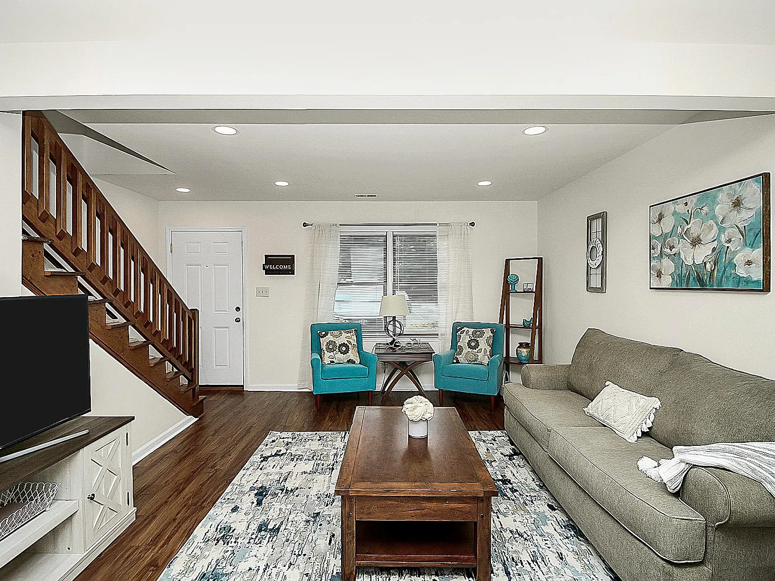 2 bed, 1.5 bath, 1200 sqft, $1,475 — Photo 3