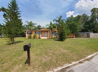 902 9th St NE, Winter Haven, FL 33881