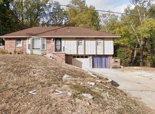 18416 E Holke Rd #18416, Independence, MO 64057