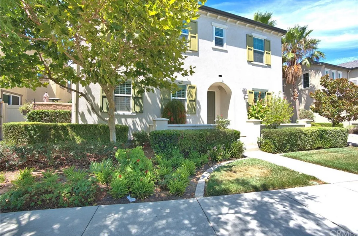 13072 Irisbend Ave — Photo 1