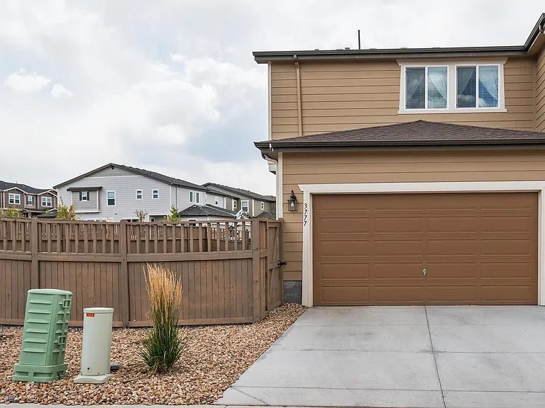 3777 Happyheart Way — Photo 30