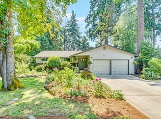 11418 NE Summit Ridge Dr, Vancouver, WA 98686