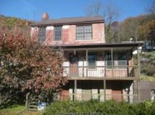 18820 Sandyhook Rd, Knoxville, MD 21758