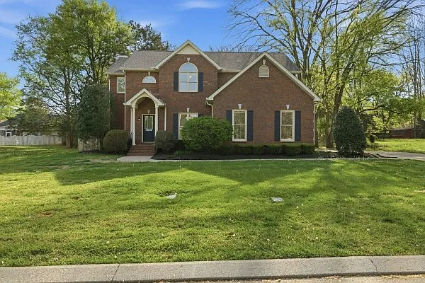 3002 Bowers Ln — Photo 1