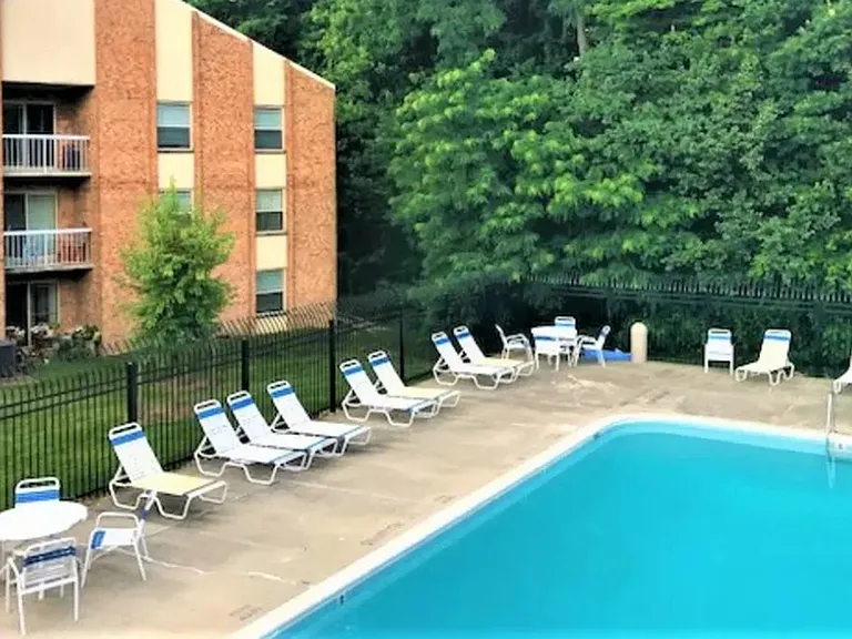 Swimming Pool & Sundeck